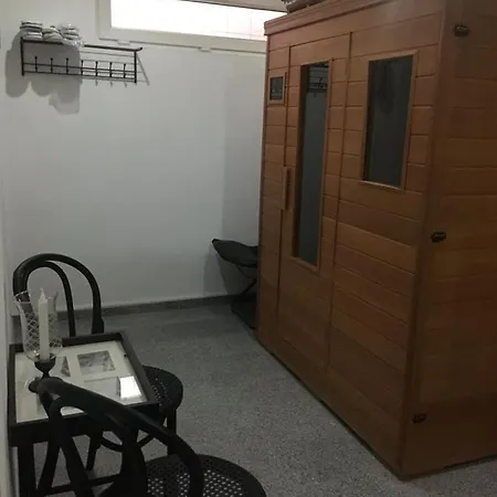 Apartman Damhills Bronowko