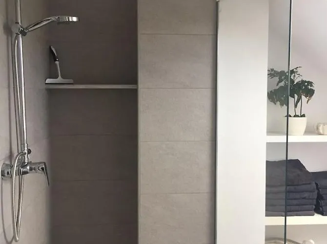 Lägenhet Damhills Bronowko